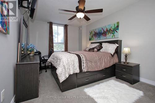 605 - 1966 Main Street W, Hamilton (Ainslie Wood), ON - Indoor Photo Showing Bedroom