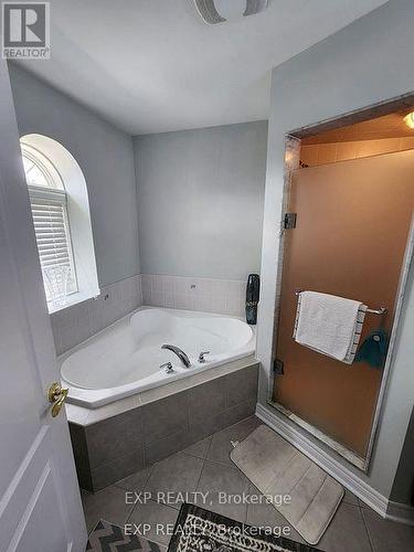 72 Headwater Crescent, Richmond Hill (Oak Ridges), ON - Indoor Photo Showing Bathroom