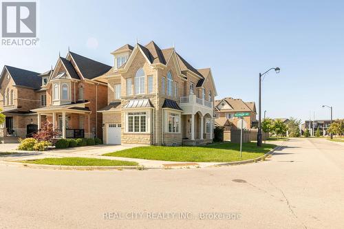 54 Killington Avenue W, Vaughan, ON - Outdoor With Facade