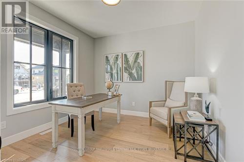 91 Allister Drive, Middlesex Centre (Kilworth), ON - Indoor Photo Showing Dining Room