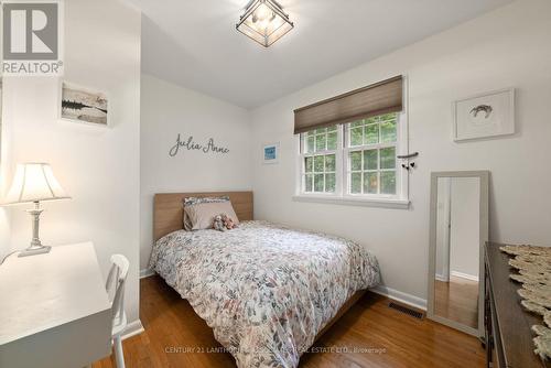 18 Lesley Drive, Belleville, ON - Indoor Photo Showing Bedroom