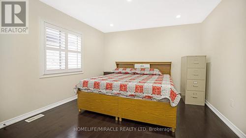 57 Hanbury Crescent, Brampton, ON - Indoor Photo Showing Bedroom