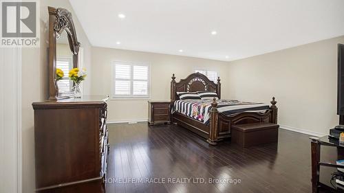 57 Hanbury Crescent, Brampton, ON - Indoor Photo Showing Bedroom