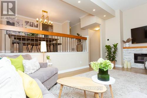 23 - 400 Bloor Street, Mississauga (Mississauga Valleys), ON - Indoor Photo Showing Living Room With Fireplace