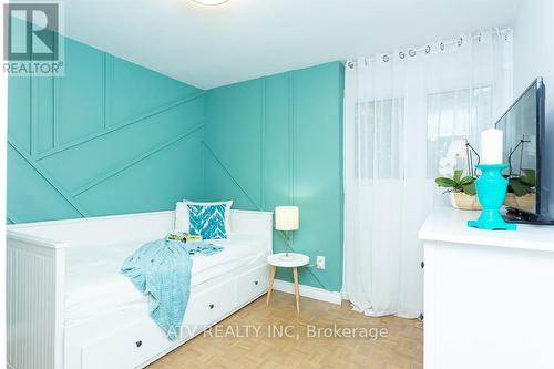 23 - 400 Bloor Street, Mississauga (Mississauga Valleys), ON - Indoor Photo Showing Bedroom