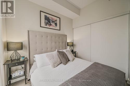 611 - 6 Parkwood Avenue, Toronto (Casa Loma), ON - Indoor Photo Showing Bedroom