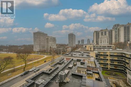 611 - 6 Parkwood Avenue, Toronto (Casa Loma), ON - Outdoor With View