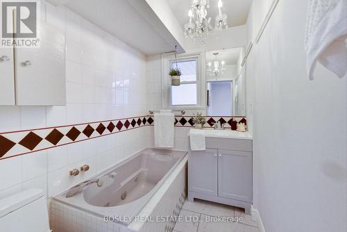 158 Phyllis Avenue, Toronto (Cliffcrest), ON - Indoor Photo Showing Bathroom