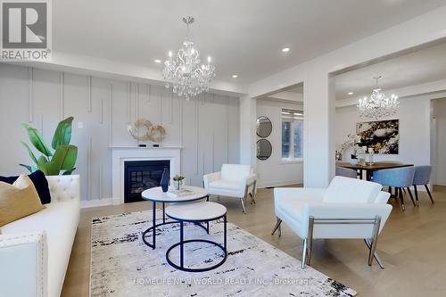 20 Marlene Johnstone Drive, East Gwillimbury (Holland Landing), ON - Indoor Photo Showing Living Room With Fireplace