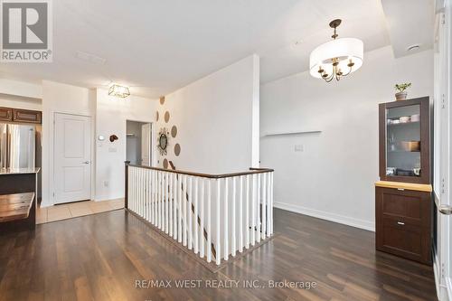 111 - 256 Royal York Road, Toronto (Mimico), ON - Indoor Photo Showing Other Room