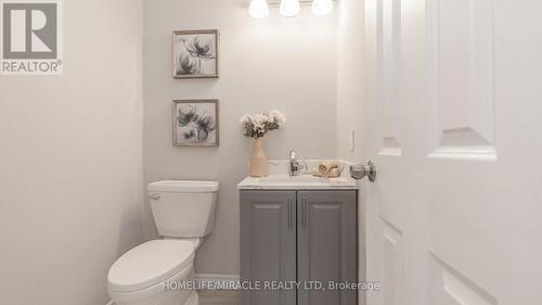 1575 Shale Oak Mews, Mississauga (Rathwood), ON - Indoor Photo Showing Bathroom