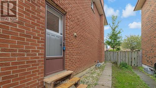 1575 Shale Oak Mews, Mississauga (Rathwood), ON - Outdoor With Exterior