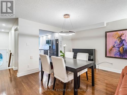 1451 Credit Woodlands Court, Mississauga, ON - Indoor Photo Showing Dining Room