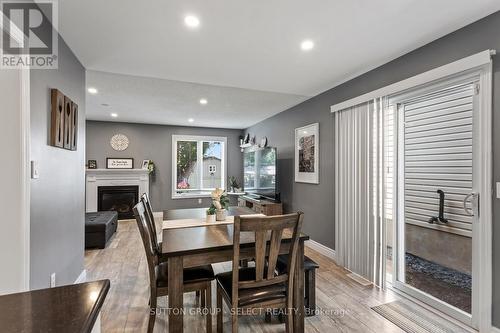 50 Crimson Crescent, London, ON - Indoor Photo Showing Dining Room