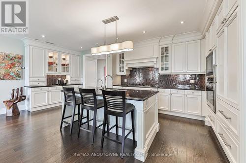 404 - 261 Church Street, Oakville (Old Oakville), ON - Indoor Photo Showing Kitchen With Upgraded Kitchen