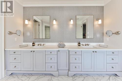 404 - 261 Church Street, Oakville (Old Oakville), ON - Indoor Photo Showing Bathroom