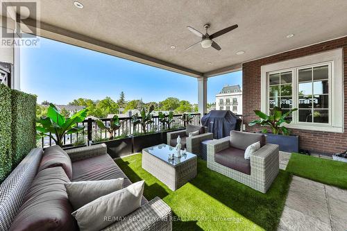 404 - 261 Church Street, Oakville, ON -  Photo Showing Living Room