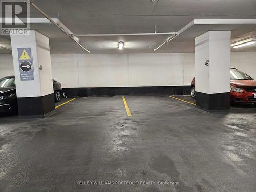 2012 - 105 George Street, Toronto, ON - Indoor Photo Showing Garage