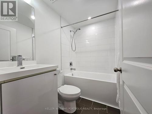 2012 - 105 George Street, Toronto, ON - Indoor Photo Showing Bathroom