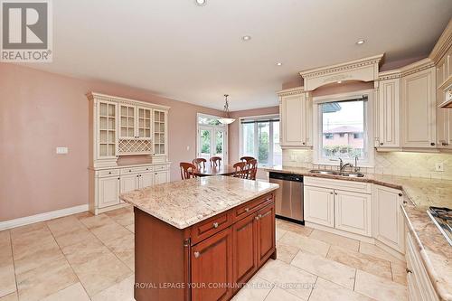 150 Pemberton Avenue, Toronto (Newtonbrook East), ON - Indoor Photo Showing Kitchen With Double Sink