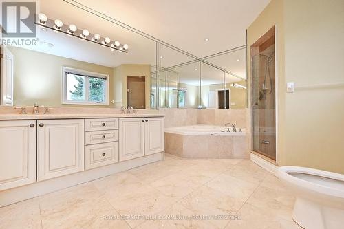 150 Pemberton Avenue, Toronto (Newtonbrook East), ON - Indoor Photo Showing Bathroom