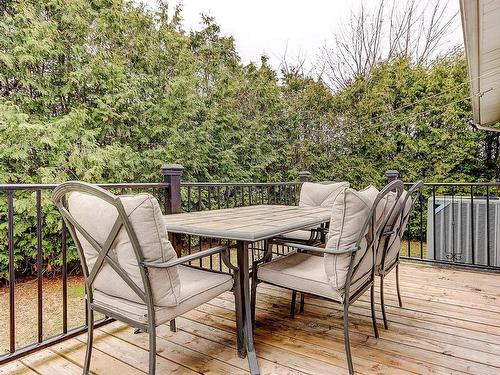 Balcon - 54 Rue Veilleux, Saint-Jean-Sur-Richelieu, QC - Outdoor With Deck Patio Veranda