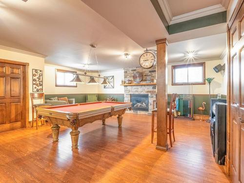 Salle familiale - 1830 Rue De Valencay, Sherbrooke (Fleurimont), QC - Indoor Photo Showing Other Room With Fireplace