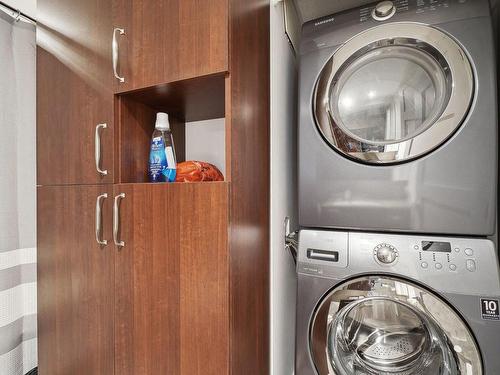 Salle de bains - 2505-299 Rue De La Rotonde, Montréal (Verdun/Île-Des-Soeurs), QC - Indoor Photo Showing Laundry Room