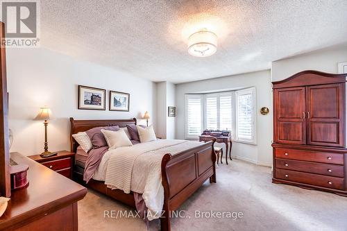 102 - 10 Bassett Boulevard, Whitby (Pringle Creek), ON - Indoor Photo Showing Bedroom