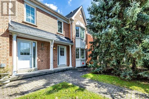 102 - 10 Bassett Boulevard, Whitby (Pringle Creek), ON - Outdoor