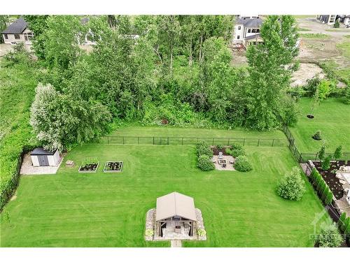 700 Mcmanus Avenue, Manotick, ON 