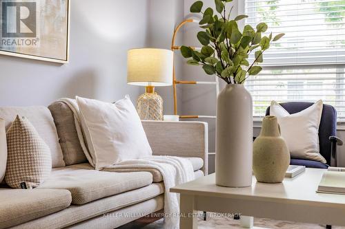 31 - 1087 Ormond Drive, Oshawa (Samac), ON - Indoor Photo Showing Bedroom