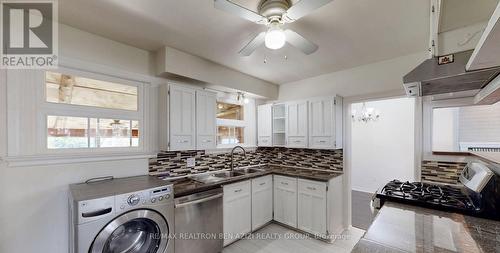 49 Don Mor Drive, Newmarket (Central Newmarket), ON - Indoor Photo Showing Laundry Room