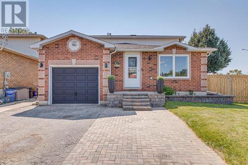 1 Columbia Road, Barrie, ON - Outdoor