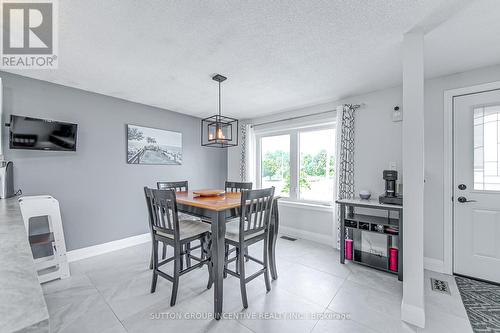 1 Columbia Road, Barrie, ON - Indoor Photo Showing Dining Room