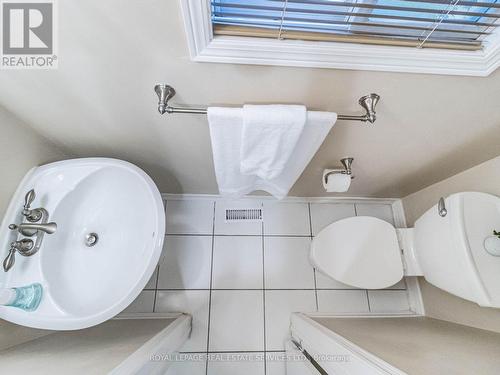 52 Hood Crescent, Brampton (Fletcher'S West), ON - Indoor Photo Showing Bathroom