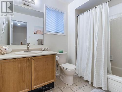 52 Hood Crescent, Brampton (Fletcher'S West), ON - Indoor Photo Showing Bathroom