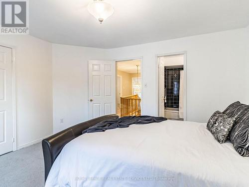 52 Hood Crescent, Brampton (Fletcher'S West), ON - Indoor Photo Showing Bedroom