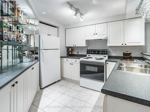 52 Hood Crescent, Brampton, ON - Indoor Photo Showing Kitchen With Double Sink