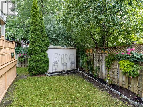 52 Hood Crescent, Brampton, ON - Outdoor