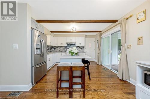 7369 Appleby Line, Milton (Nelson), ON - Indoor Photo Showing Kitchen