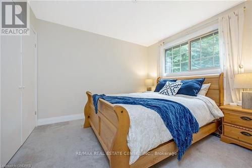 7369 Appleby Line, Milton (Nelson), ON - Indoor Photo Showing Bedroom