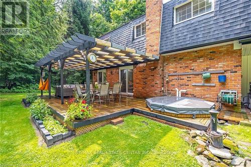 7369 Appleby Line, Milton (Nelson), ON - Outdoor With Deck Patio Veranda