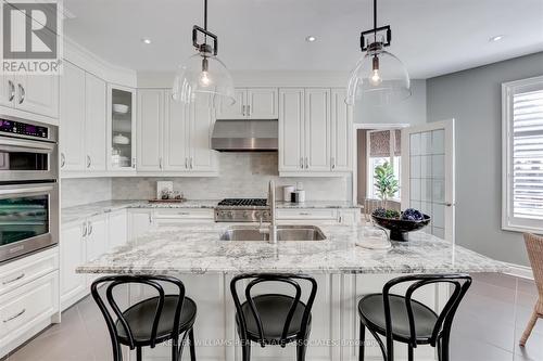 1492 Broadmoor Avenue, Mississauga (Mineola), ON - Indoor Photo Showing Kitchen With Stainless Steel Kitchen With Upgraded Kitchen