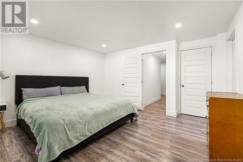 400 Glengrove Road, Moncton, NB - Indoor Photo Showing Bedroom