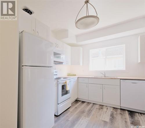 714 Main Street, Rosetown, SK - Indoor Photo Showing Kitchen