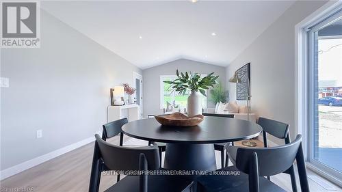 238 Beech Street, Central Huron (Clinton), ON - Indoor Photo Showing Dining Room