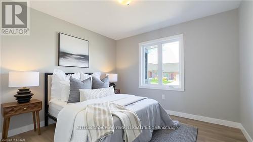 238 Beech Street, Central Huron (Clinton), ON - Indoor Photo Showing Bedroom