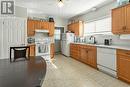 9 Scott Street, St. Thomas, ON  - Indoor Photo Showing Kitchen 