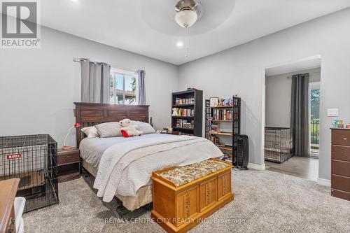 276 Marsh Line, Dutton/Dunwich (Dutton), ON - Indoor Photo Showing Bedroom